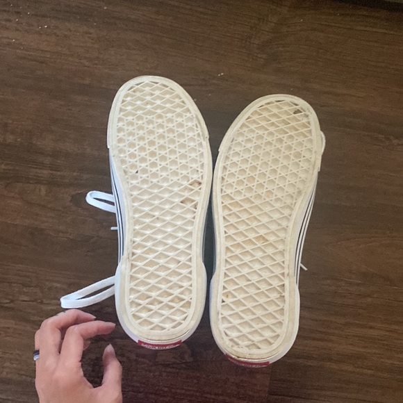 Iridescent low top Vans size 7 EUC - Picture 5 of 8